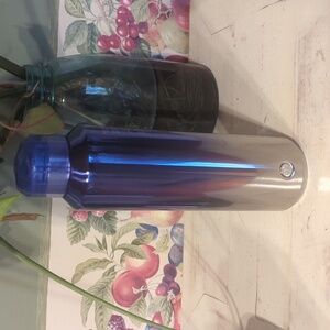 NWT Starbucks 2023 Silver & Glacier Blue Gradient Jewel Lid SS Bottle Tumbler